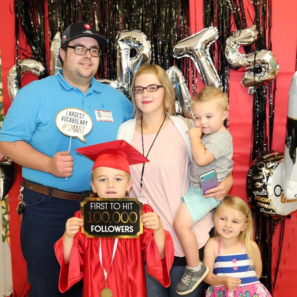 Meet your Posher, Josh